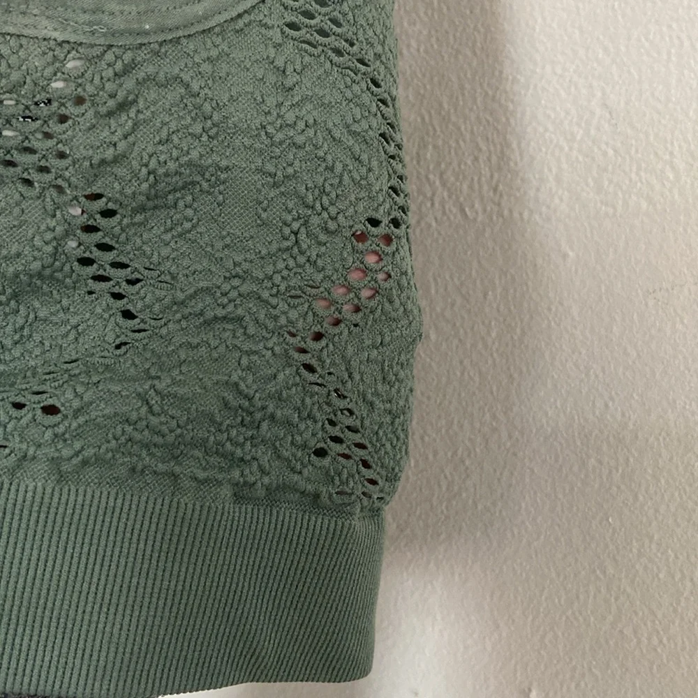 Aerie green jacquard sports top, L - Picture 5 of 9